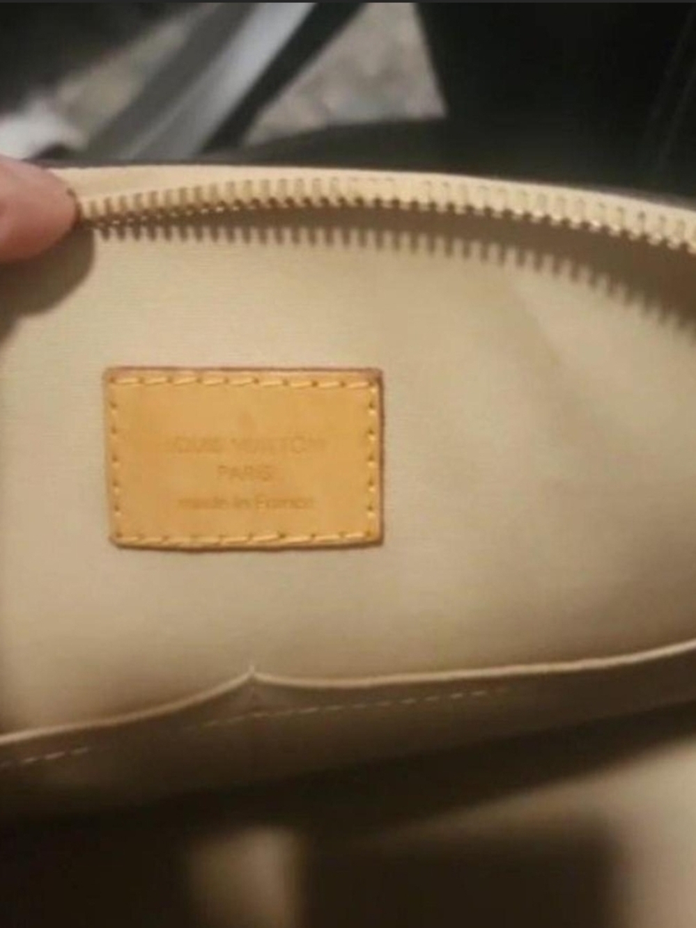 Louis Vuitton Patent Leather Alma MM Handbag in Beige - Picture 7 of 16
